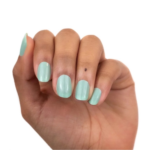*Retired* Color Street: Oslo and Steady | Mint Green Pastel Spring Summer Pale - Picture 11 of 13